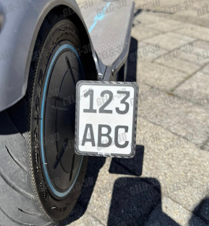 Klappbarer Kennzeichenhalter für Segway / Ninebot G30