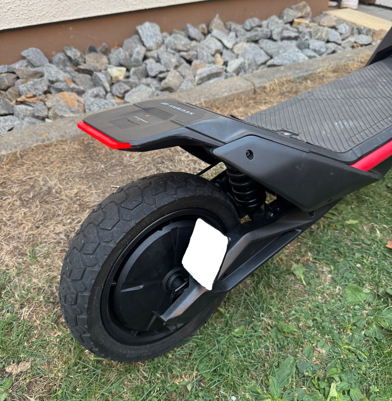 Kennzeichenhalter + LED-Rücklicht - Segway ZT3-Pro